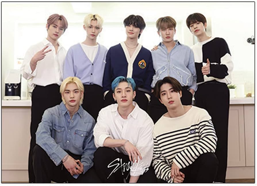 Amazon.co.jp: K-POP アイドルグループ ハイエンド ポスター12枚