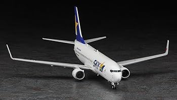 Amazon.co.jp: Hasegawa 1/200 Skymark Boeing 737-800 Plastic Model
