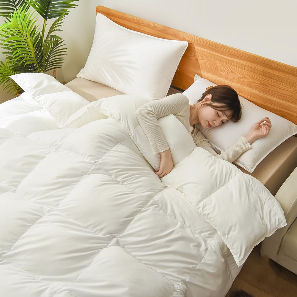 Amazon｜Aooka 高級ホテル仕様 掛け布団【每日さ元最大20枚しか生産