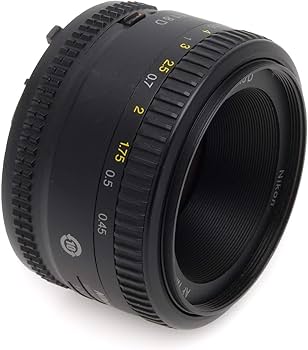 Amazon.com : Nikon AF FX NIKKOR 50mm f/1.8D Lens for Nikon DSLR