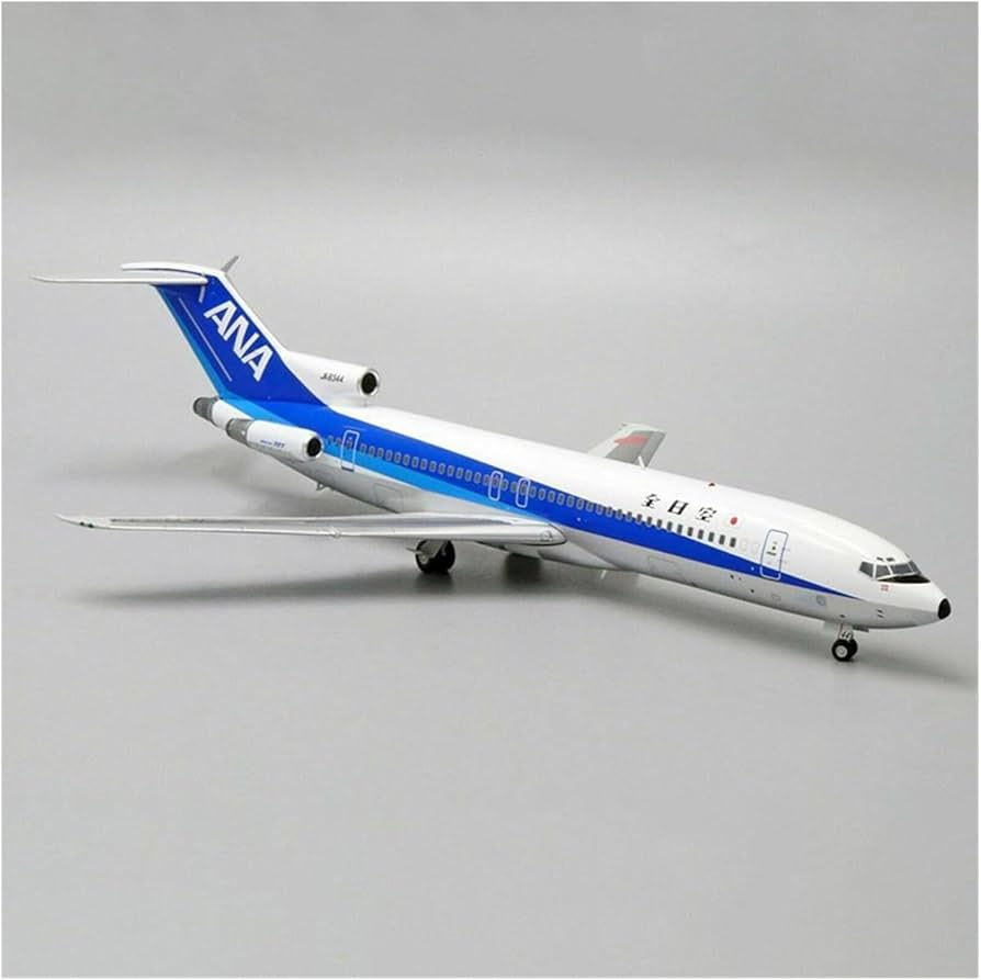 Amazon.co.jp: 飛行機模型飛行機おもちゃの飛行機模型 1/200 スケール