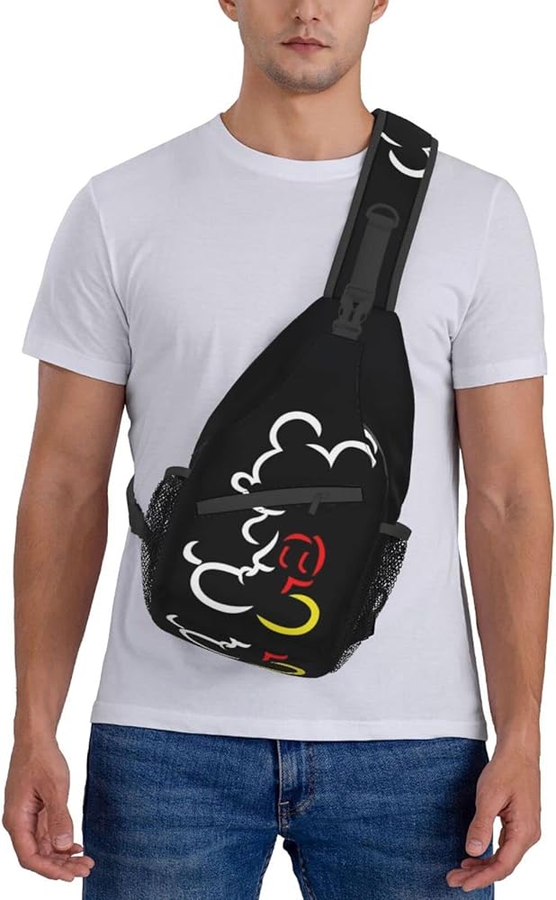 Amazon | ミッキーマウス 斜め掛け ボディバッグ メンズ 大容量