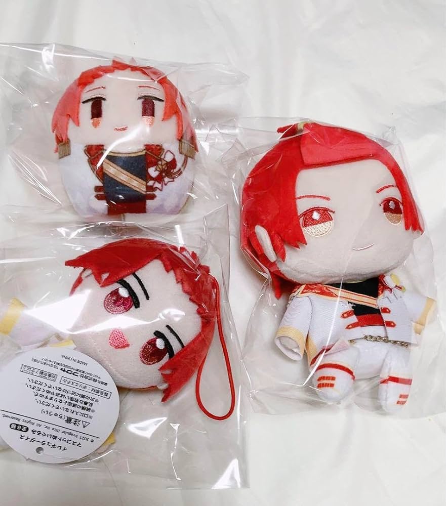 Amazon.co.jp: いれいす りうら ぬいぐるみ : おもちゃ