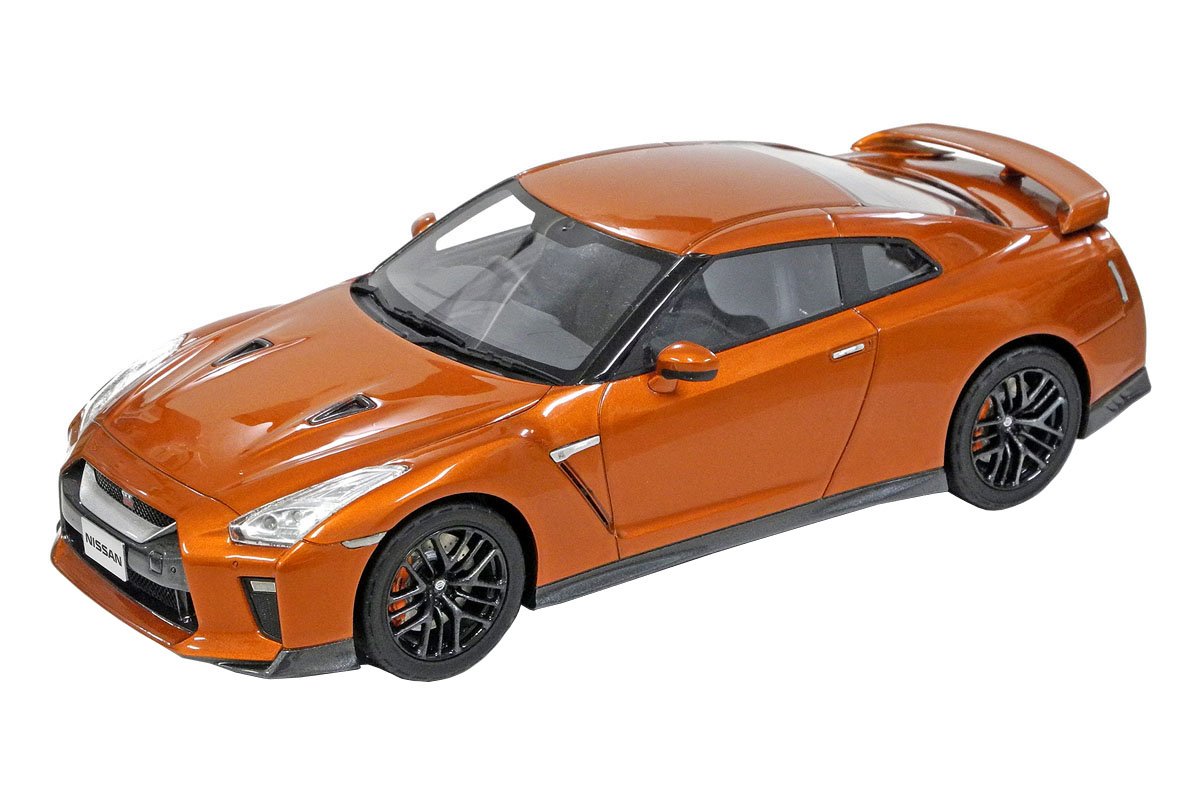 Amazon | モデラーズ 1/24 ニッサン GT-R ピュア エディション 2017