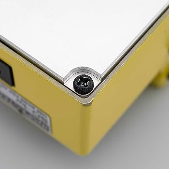 Amazon | エフェクター マジックテープ 固定用 アンダープレート BOSS