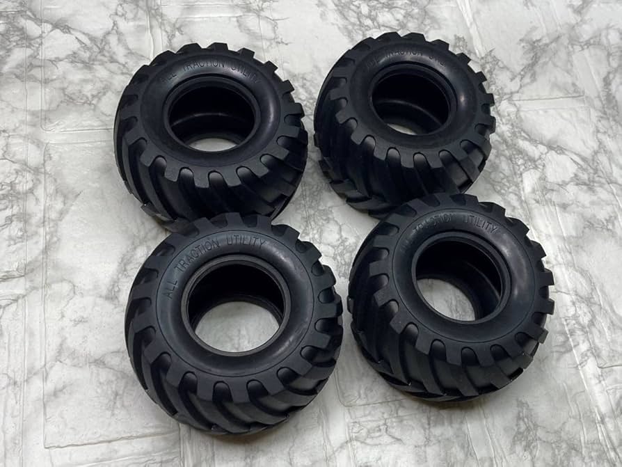 Amazon.co.jp: タミヤ CW-01 ランチボックス タイヤ 4本セット TAMIYA