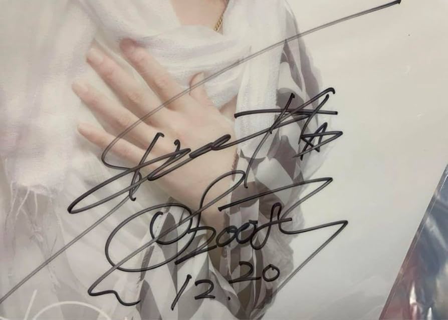 Amazon.co.jp: SHOWTA. 蒼井翔太 直筆サイン : おもちゃ