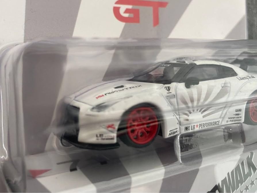 Amazon.co.jp: MINI GT mini-gt LBWorks LBWK GT-R R35 トイザらス限定