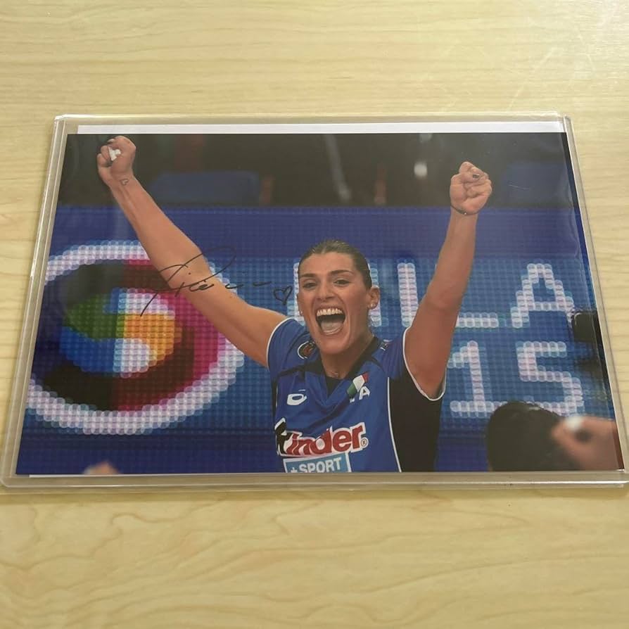 Amazon.co.jp: フランチェスカ ピッチニーニ 直筆サイン入りフォト