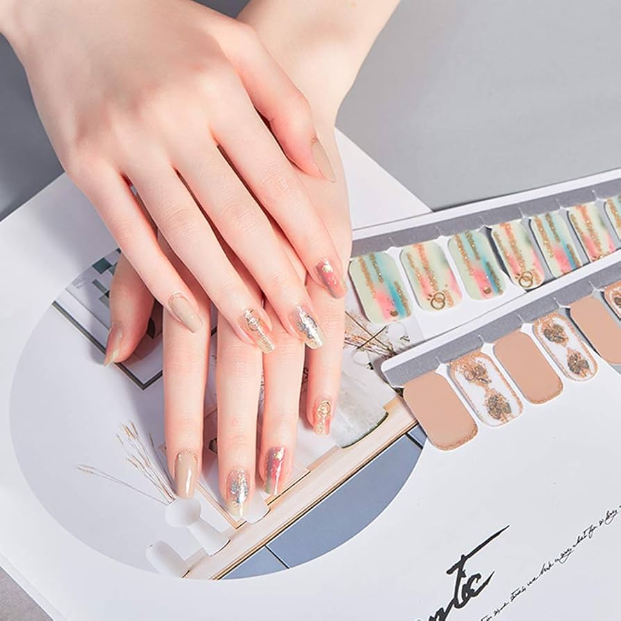 Amazon.co.jp: HERAXI ネイルシール 手の爪 20Pcs 爪やすり付き ネイル