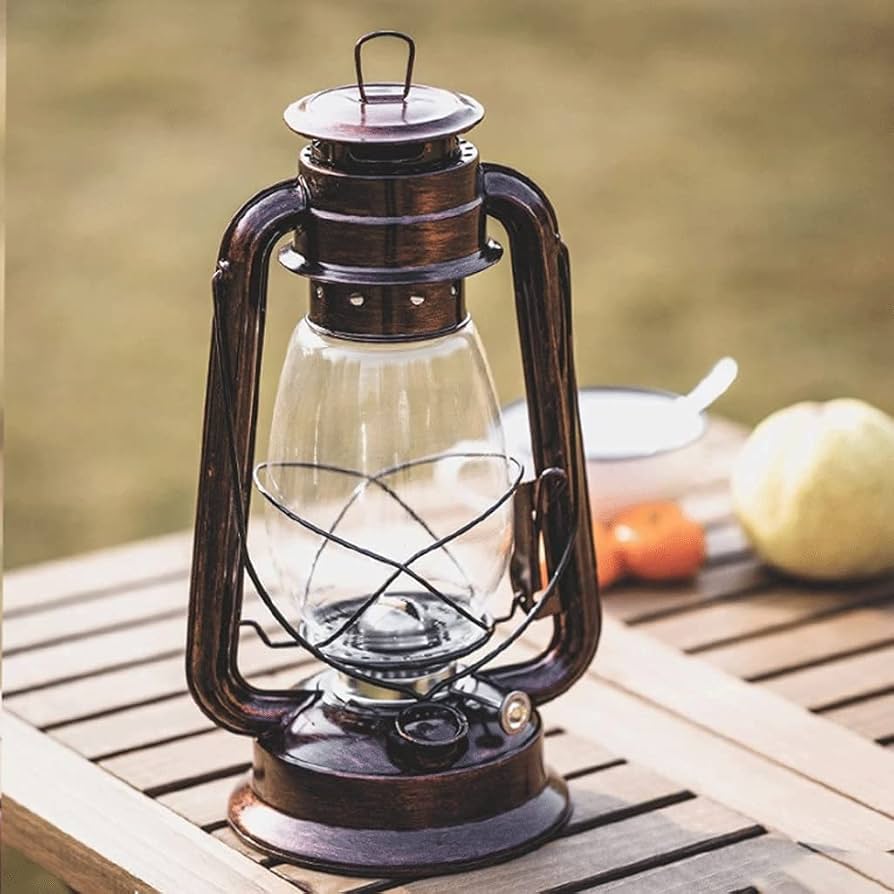 Amazon.co.jp: 灯油ランプオリジナルオイル燃焼ランタン、鉄灯油オイル