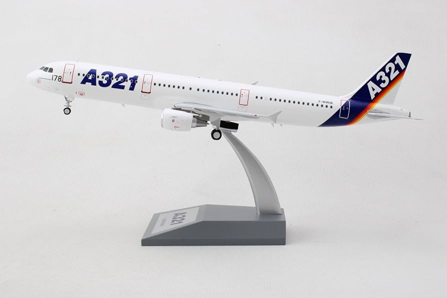 Amazon.com: Inflight200 1:200 Airbus (House Colors) Airbus A321
