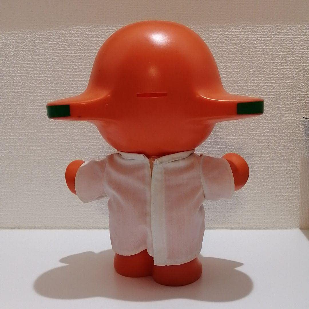 Amazon.co.jp: サトちゃん 貯金箱 フィギュア ソフビ 昭和レトロ