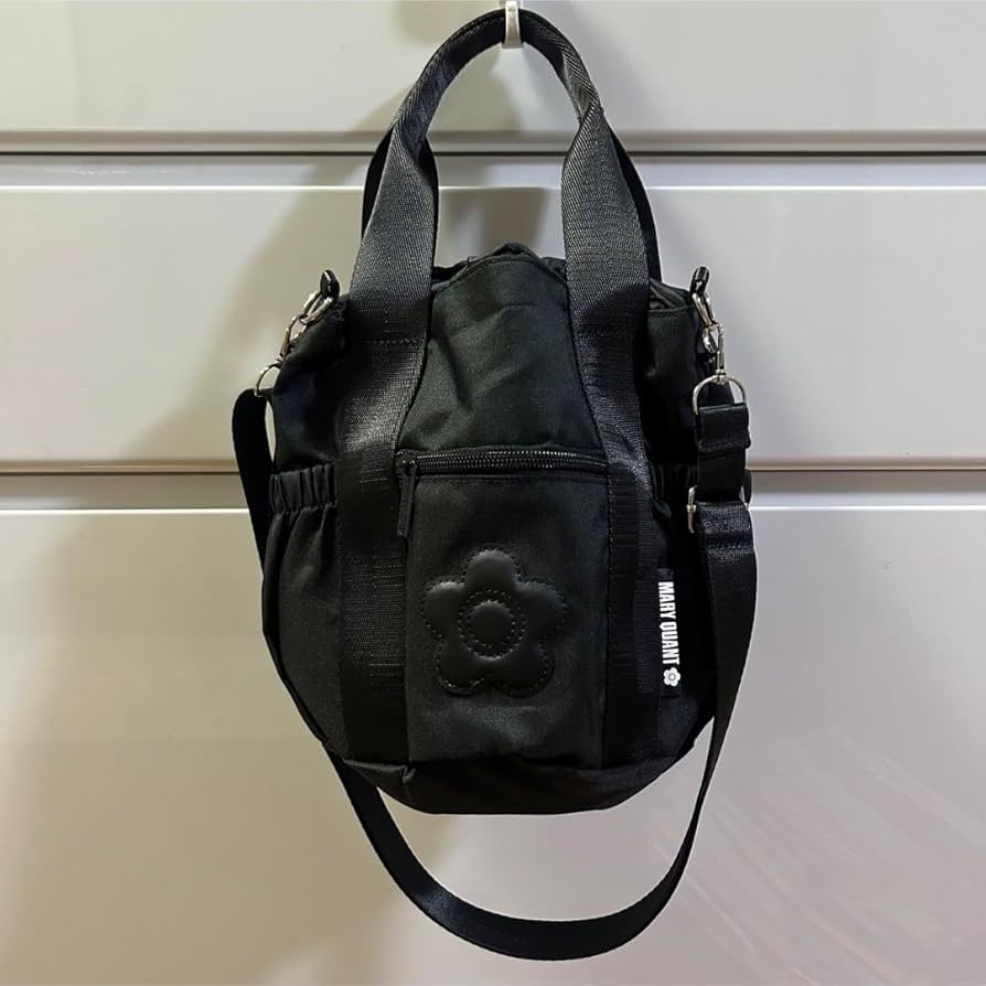 Amazon.co.jp: マリークワント セブンイレブン限定 宝島社 ムック本