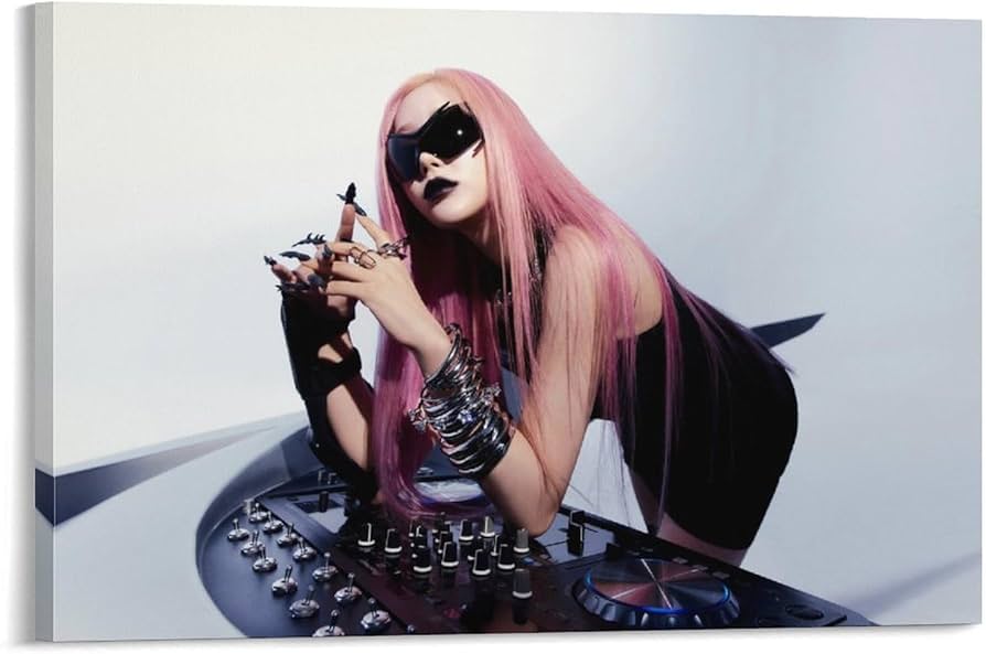 Amazon.co.jp: GISELLE ジゼル Aespa エスパ Whiplash Unbeatable Beat