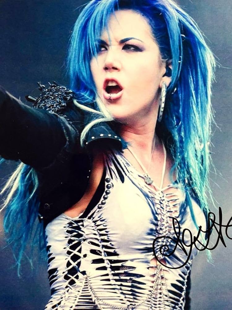 Amazon.co.jp: セール中…アリッサ ホワイト＝グラズ直筆サイン入り超