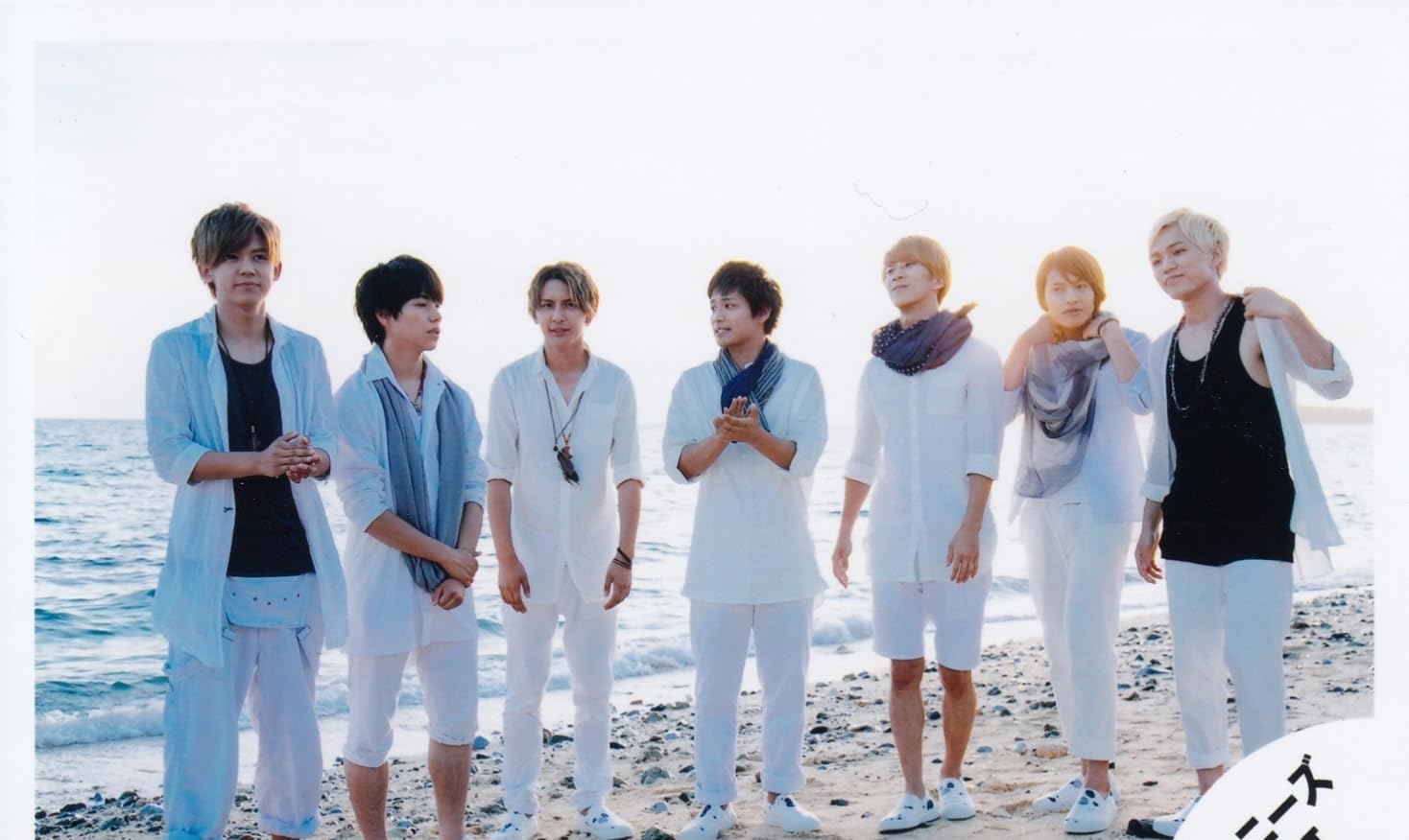 Amazon.co.jp: ジャニーズWEST 公式生写真 （集合写真）WA00009 : おもちゃ