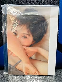 Amazon.co.jp: komoshuai 帅嘤嘤 写真集 : ドラッグストア