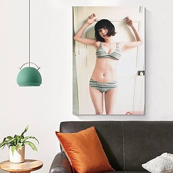 Amazon.co.jp: 写真池田エライザセクシー清純アートパネルかわいい下着