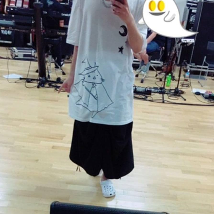 Amazon.co.jp: MINT Neko×まふまふ コラボ Tシャツ : おもちゃ