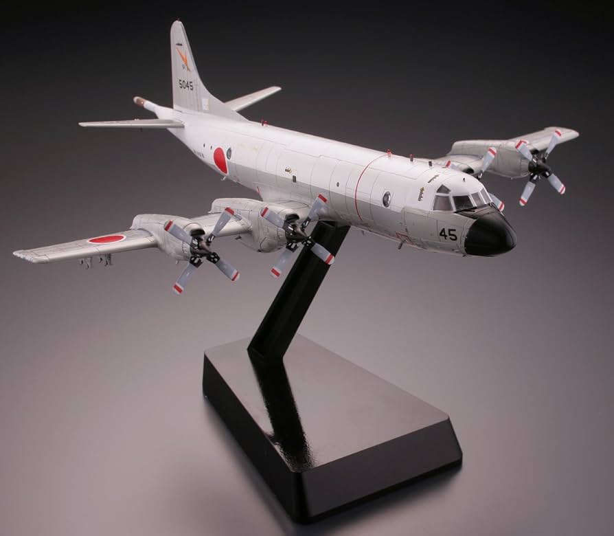 Amazon.co.jp: トミーテック 技MIX 技AC301 海自 P-3C 厚木 : おもちゃ