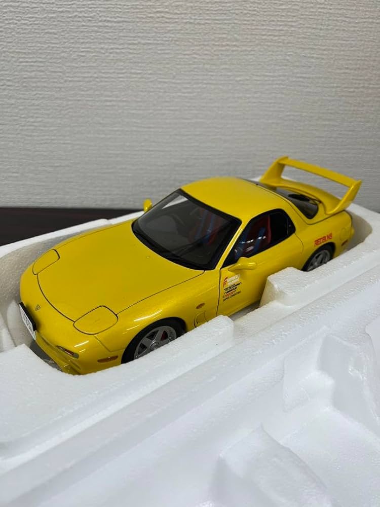 Amazon | オートアート頭文字D 1/18 RX-7 FD | ミニカー・ダイキャスト