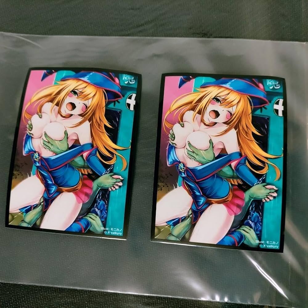 Amazon.co.jp: c100 ブラックマジシャンガール スリーブ 2枚 遊 戯 王