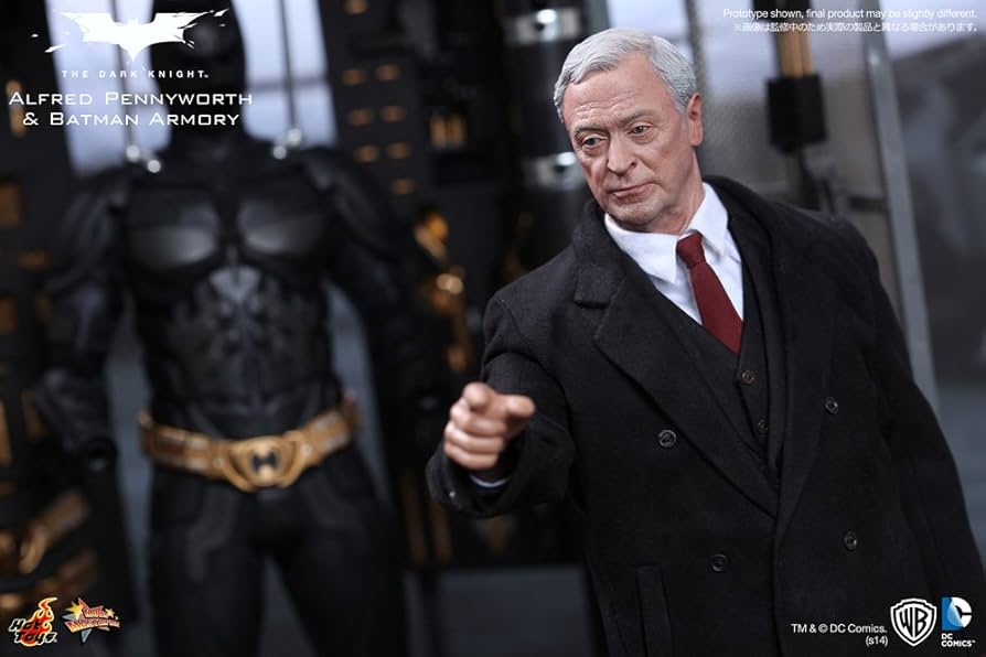 Amazon.co.jp: ムービー・マスターピース ダークナイト アルフレッド
