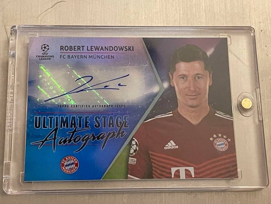 Amazon.co.jp: サッカー レヴァンドフスキ サイン topps カード 99シリ