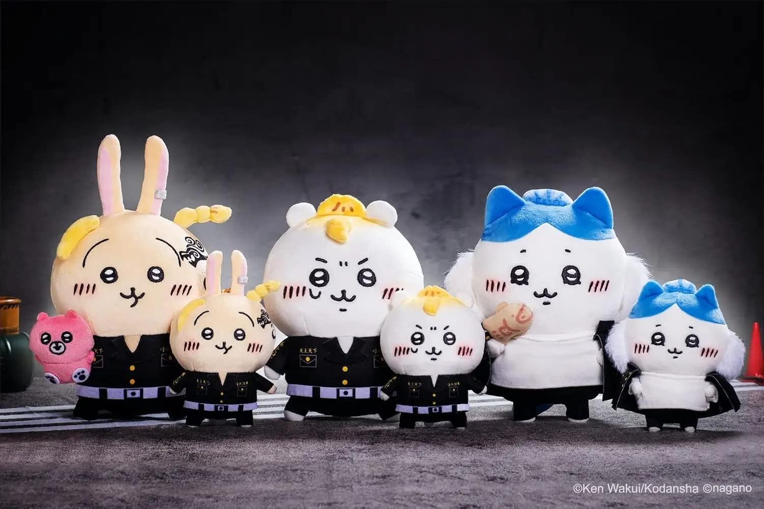 Amazon.co.jp: [グレイ・パーカー・サービス] TSUTAYA限定 ちいかわ