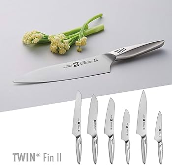 Amazon.com: ZWILLING Twin Fin II Santoku Knife 16,5 cm : Toys & Games