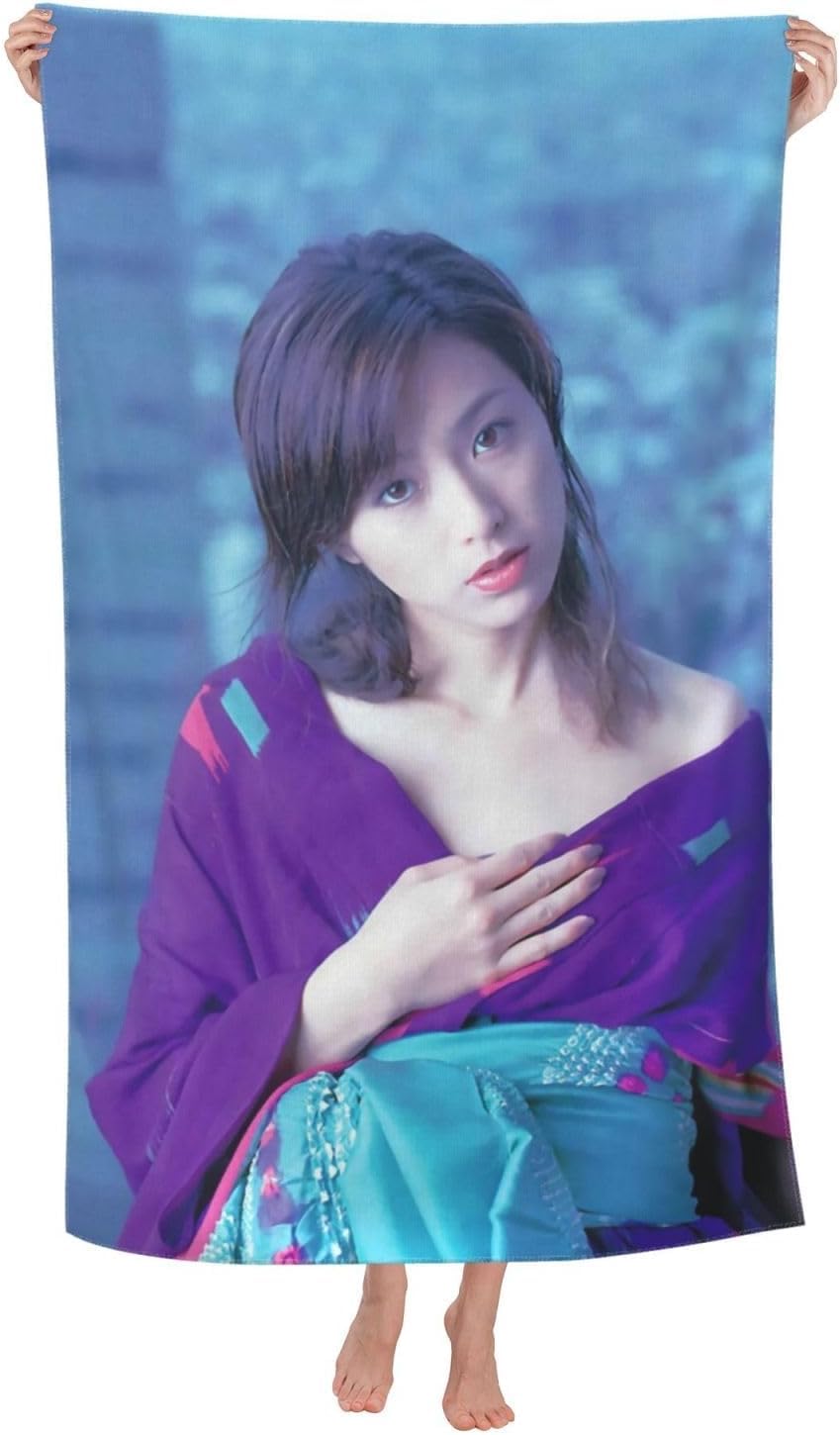 Amazon｜酒井法子1 ビーチタオル 3dプリントされたオシャレ カラフル