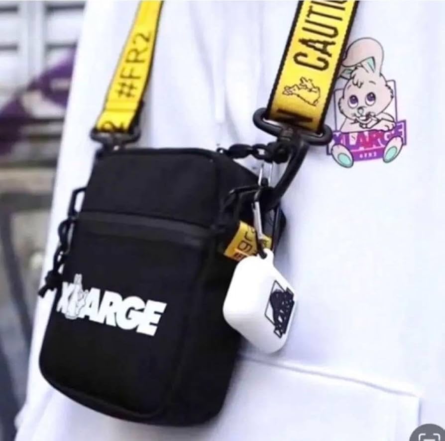 Amazon.co.jp: XLARGE×FR2 ショルダーバッグ : ファッション