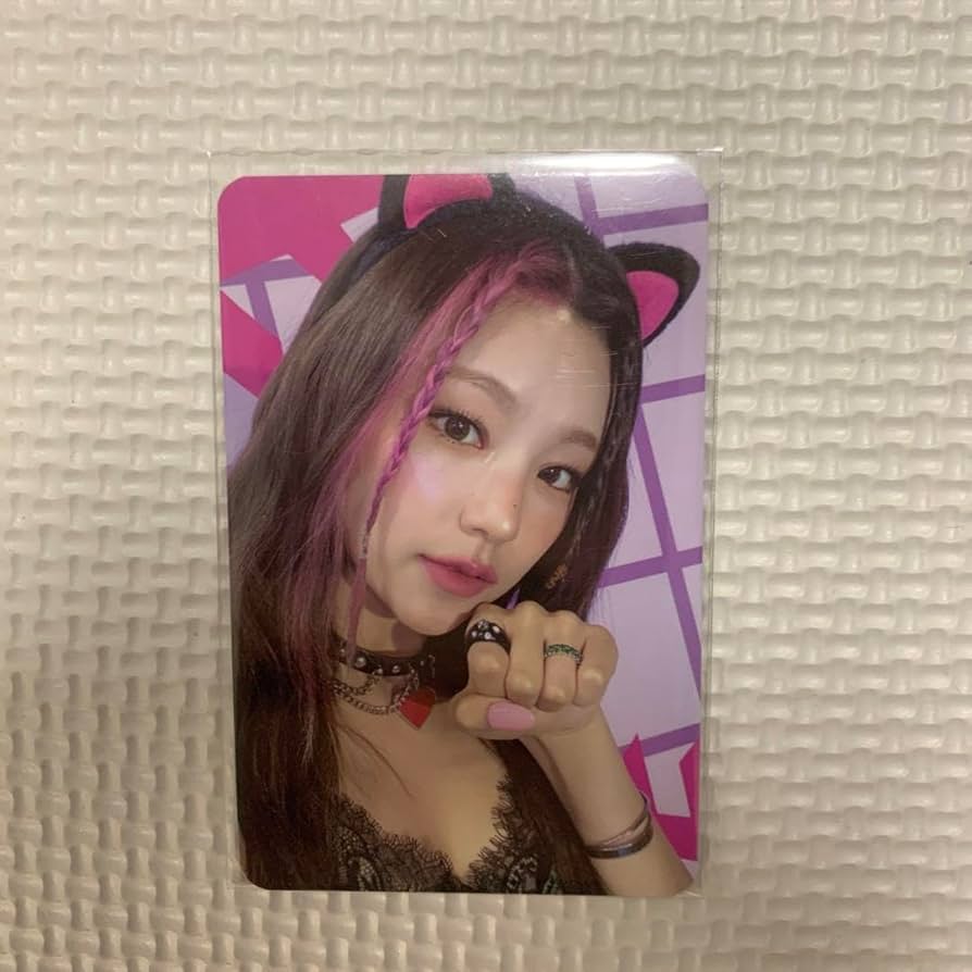 Amazon.co.jp: ITZY Apple music ヨントン 猫耳 イェジ中華応募トレカ