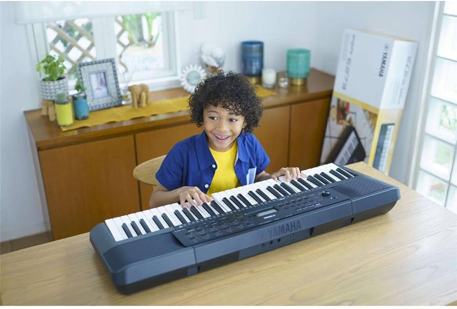 Amazon.com: Yamaha, 61-Key PSR-E273 Portable Keyboard (Power