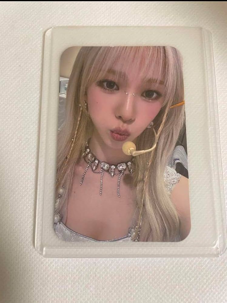 Amazon.co.jp: aespa カリナ deluxebox トレカ SGS 限定 : おもちゃ