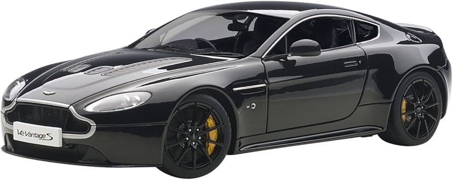 Amazon | AUTOart 1/18 アストンマーチン V12 ヴァンテージ S 2015