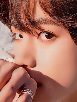 Amazon.co.jp: 8492 テヒョン テテ V 写真 : おもちゃ