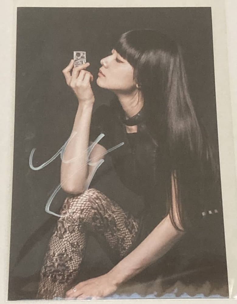 Amazon.co.jp: 絶版 BAND-MAID 生写真サイン付きミサ MISA bassist