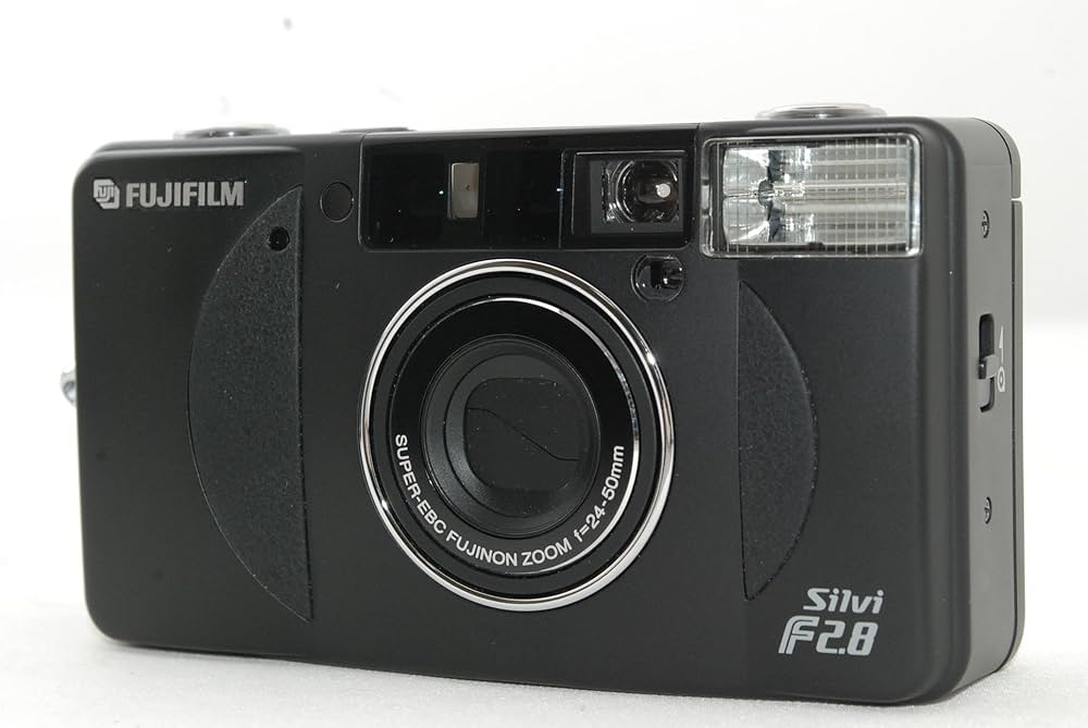 Amazon | FUJIFILM SILVI F2.8 | コンパクト 通販