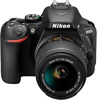 Amazon | Nikon D5600 デジタル一眼レフカメラ 18-55mm VR & 70-300mm