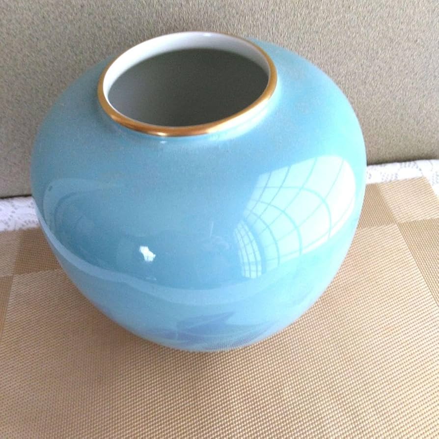 Amazon.co.jp: 深川製磁 色絵彩磁 ブルーフラワー 花瓶 有田焼