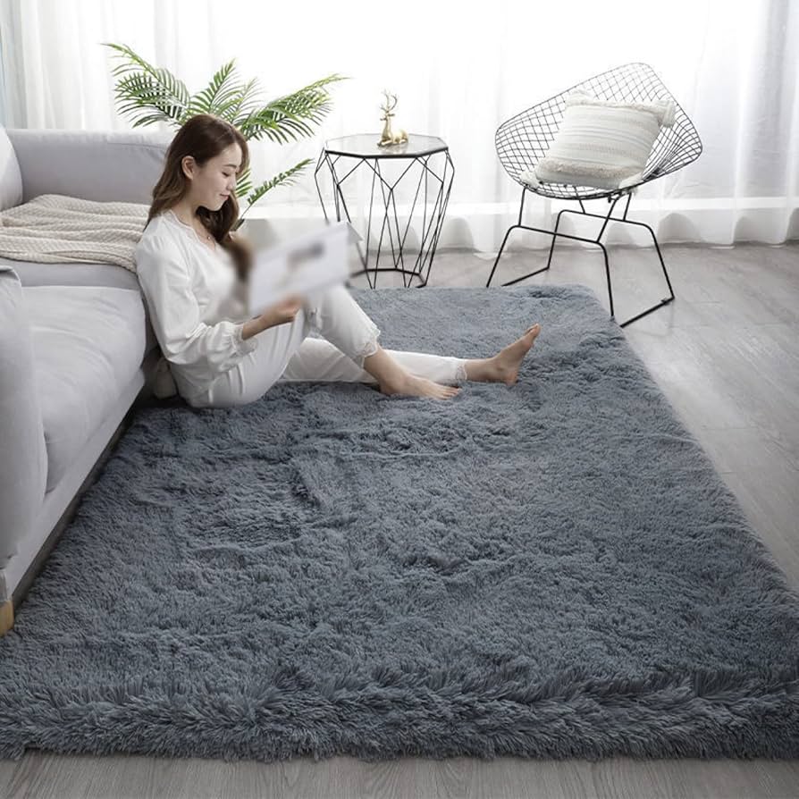 Amazon｜KUZQIM 洗える シャギー ラグ スタイリング マット グレージュ
