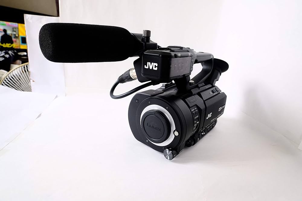 Amazon | JVC 4Kメモリーカメラレコーダー GY-LS300CH | ビデオカメラ 通販
