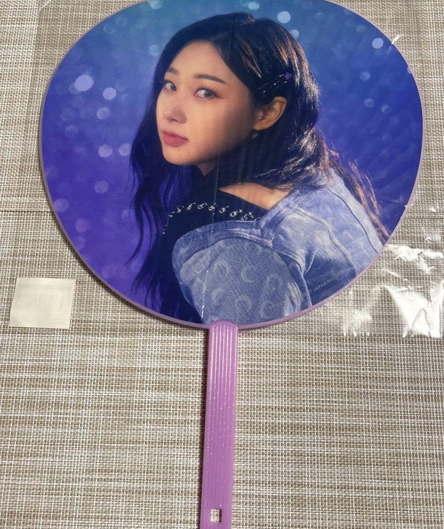 Amazon.co.jp: aespa エスパ ジゼル うちわ ショーケース X : ホーム