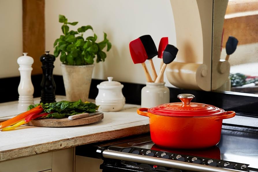 Amazon.co.jp: 【Le Creuset】 シグニチャー ココット・ロンド 18cm