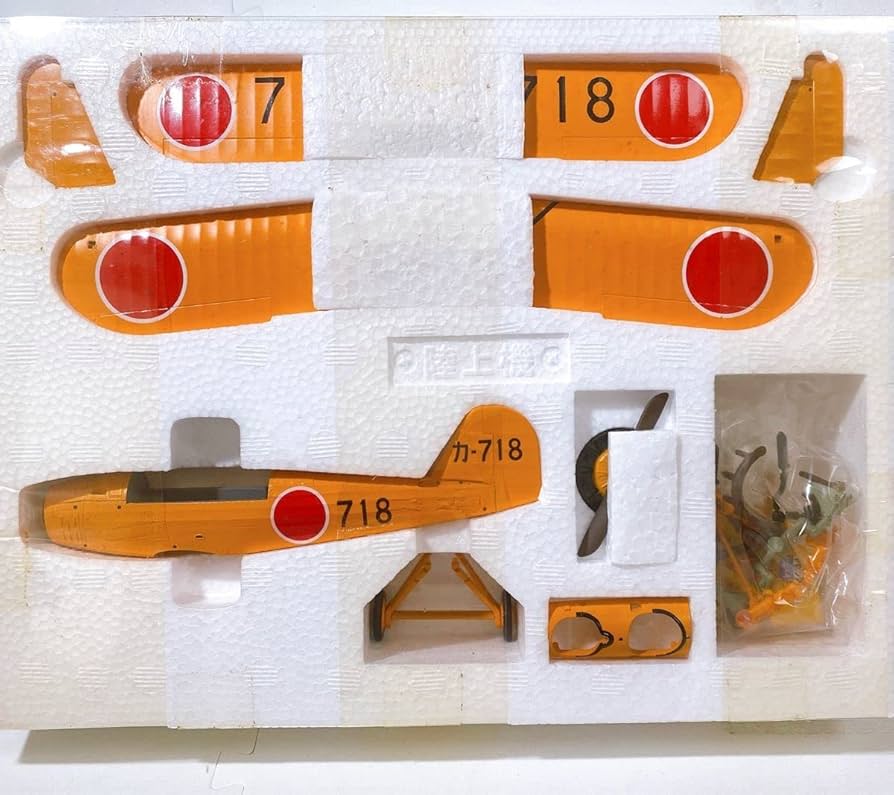 Amazon.co.jp: マルシン 93式中間練習機 赤とんぼ K5Y1 霞ヶ浦海軍航空