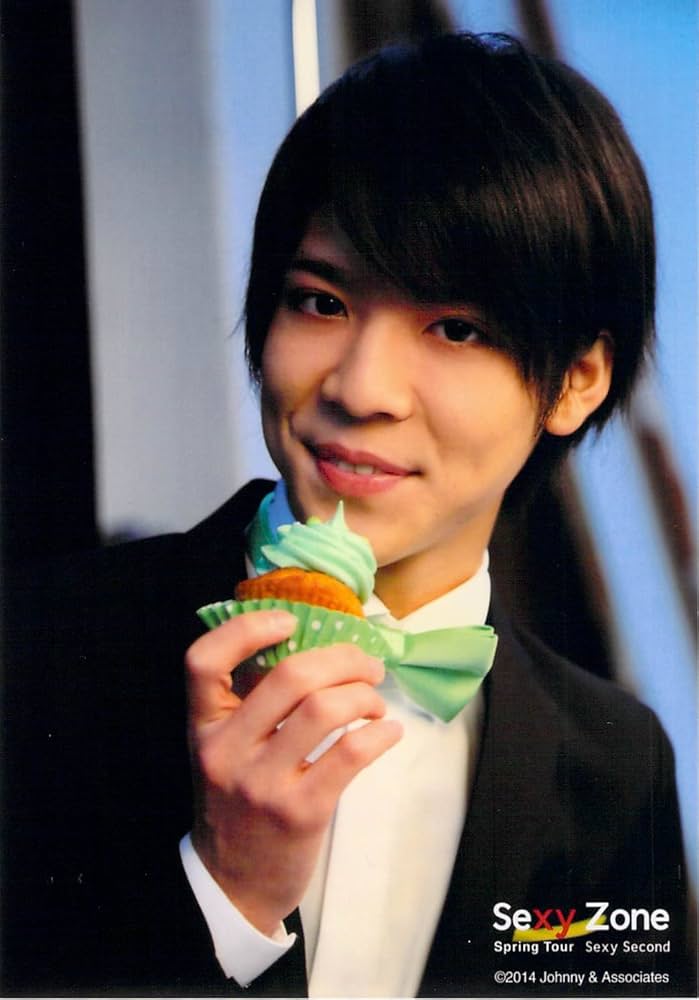 Amazon | Sexy Zone・【公式写真】・松島聡・・生写真【スリーブ付