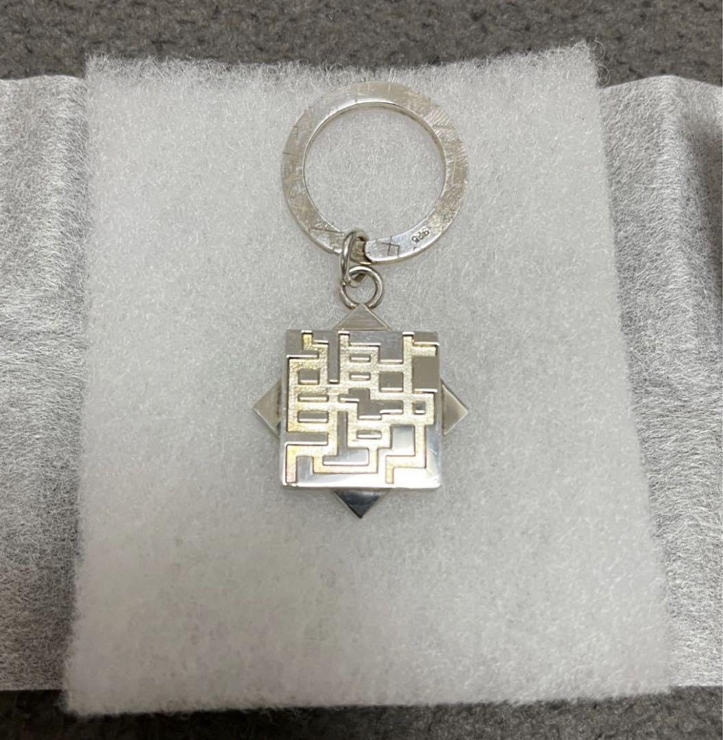 Amazon.co.jp: 布袋寅泰 G柄キーホルダー シルバー925 アクセサリー