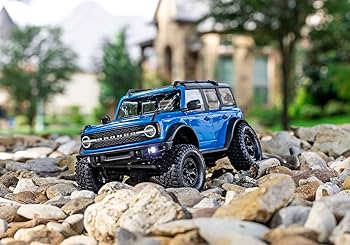 Amazon.co.jp: TRX-4M 4X4 クローラー フォードブロンコボディ付き